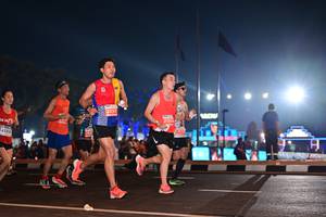 BIB: 22163, 21514, 43310, 
                            <button type="button" onclick="openModal(15066571)" class="btn btn-primary btn-sm float-right btn-popup" data-toggle="modal" data-target=".modal-high-quality">
                        <i class="fas fa-shopping-cart"></i> Add to Cart
                    </button>
                                            <button type="button" onclick="isThisMe(15066571, true)" class="btn btn-success btn-sm float-right btn-popup btn-isme hidden" data-toggle="tooltip" data-placement="bottom" title="นี่คือรูปของคุณใช่ไหม คลิกที่นี่เพื่อเอาเข้าอัลบั้ม">
                        <i class="fas fa-plus"></i> Add to album
                    </button>
                    <button type="button" onclick="isThisMe(15066571, false)" class="btn btn-warning btn-sm float-right btn-popup btn-isnotme hidden">
                        <i class="fas fa-ban"></i> Remove from album
                    </button>